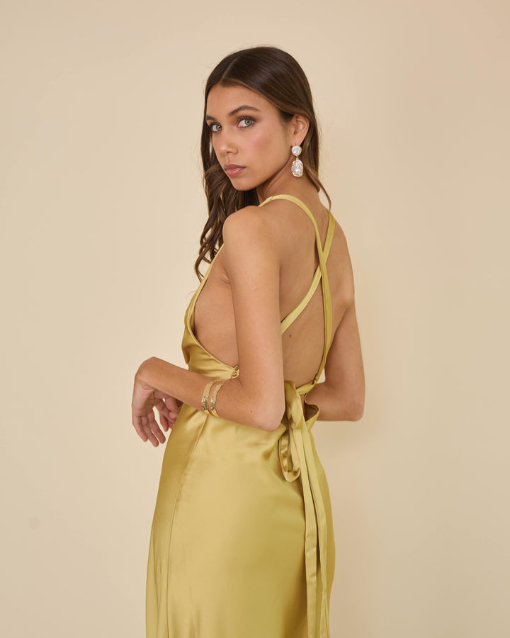 Vestido Amparo Dorado