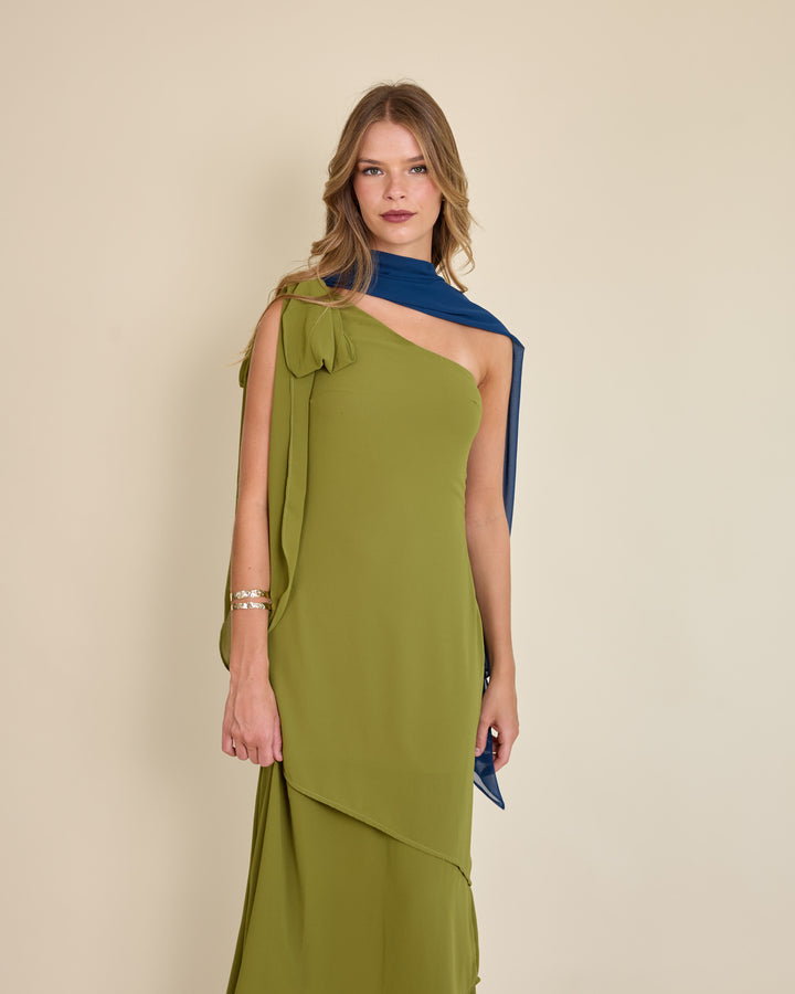 Capa Maite Azul Petroleo