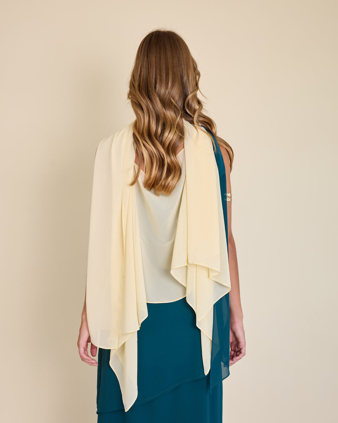 Capa Maite Amarillo Claro